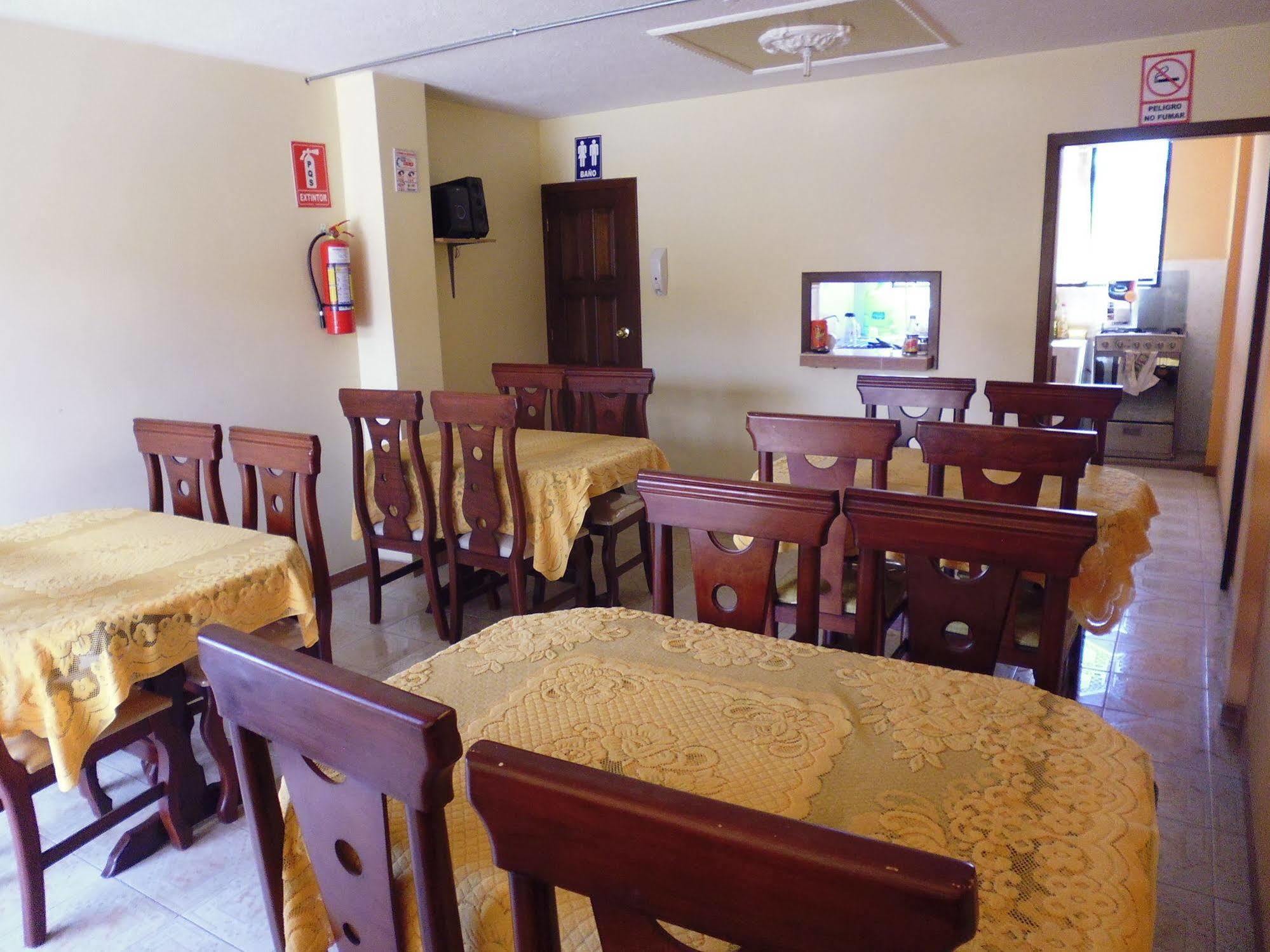 Hotel Residencial El Viajero Tababela Εξωτερικό φωτογραφία
